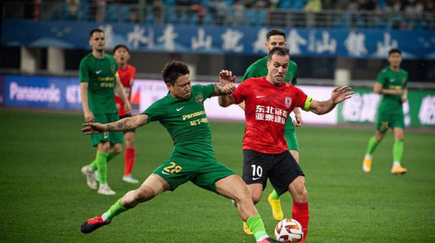 关于赛后突围战来临；罗马围绕中超强势反弹；气氛紧张；年轻球员得到机会的信息