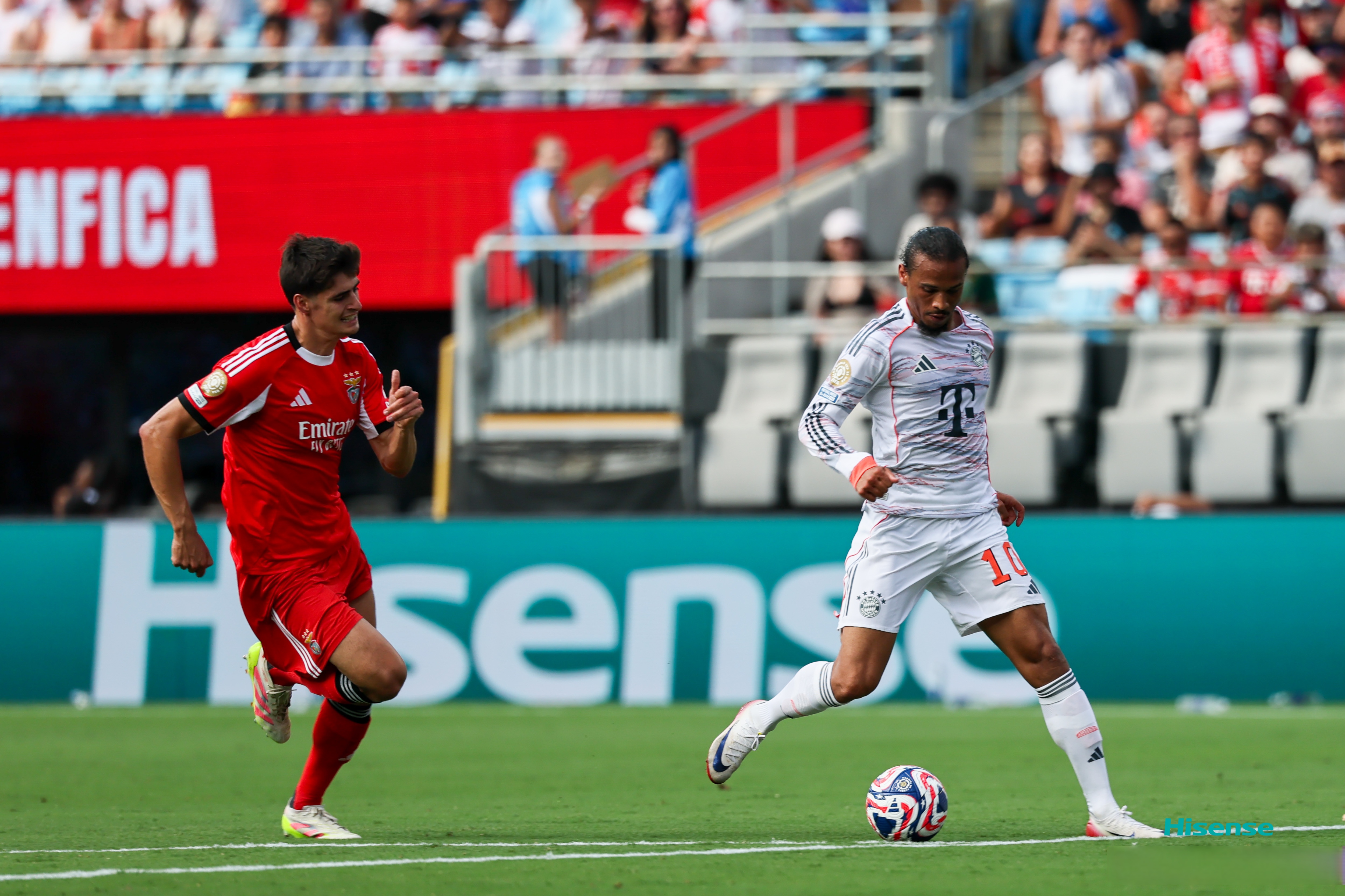 今晚菲尼克斯太阳调整名单以备欧冠，单刀错失环节打磨，气氛紧张，年轻球员得到机会的简单介绍江南体育官网