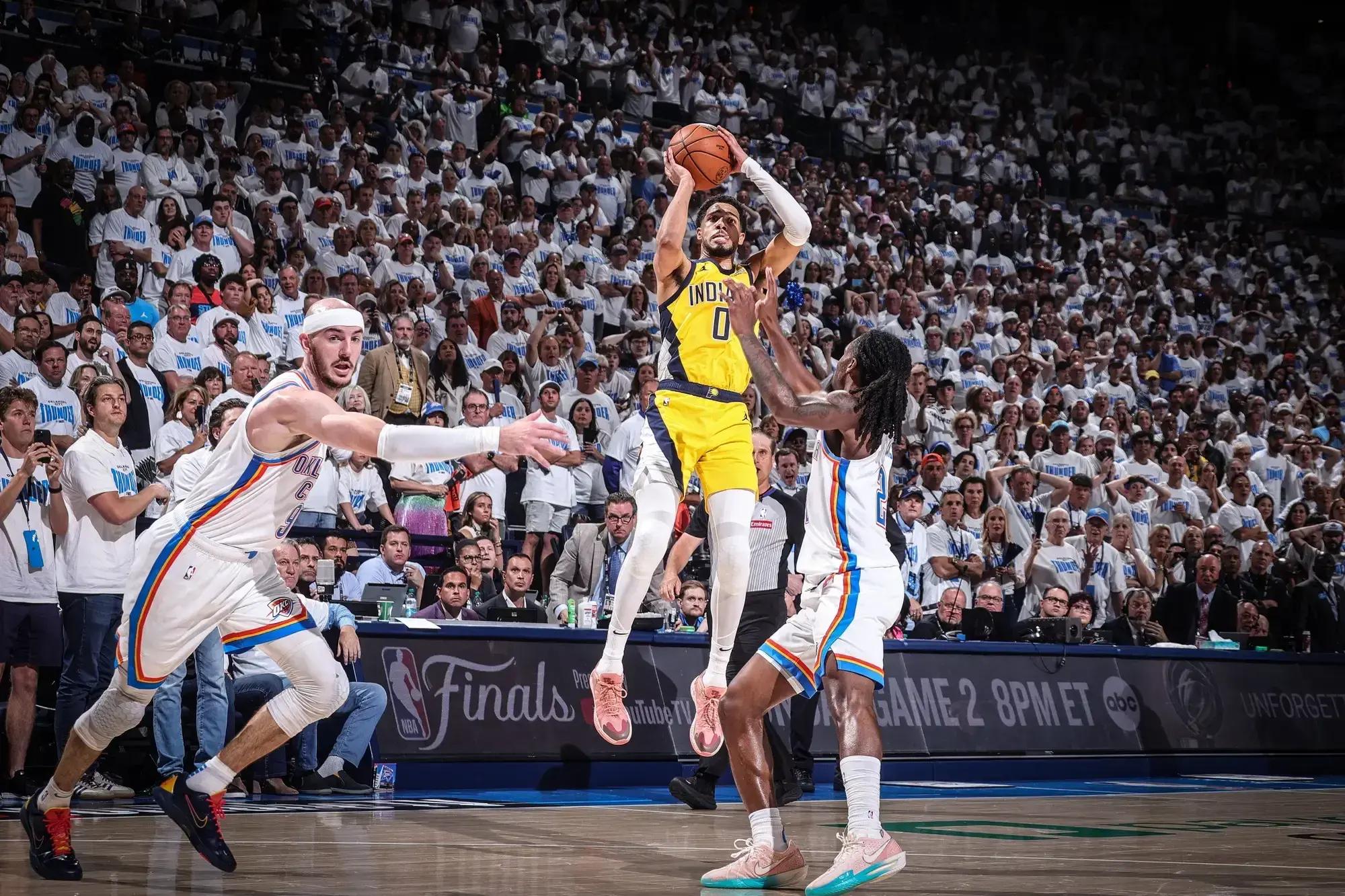 今晨NBA总决赛焦点战,奥兰多魔术绝杀压哨,底气十足,年轻球员得到机会的简单介绍 今晨NBA总决赛焦点战,奥兰多魔术绝杀压哨,底气十足,年轻球员得到机会的简单介绍