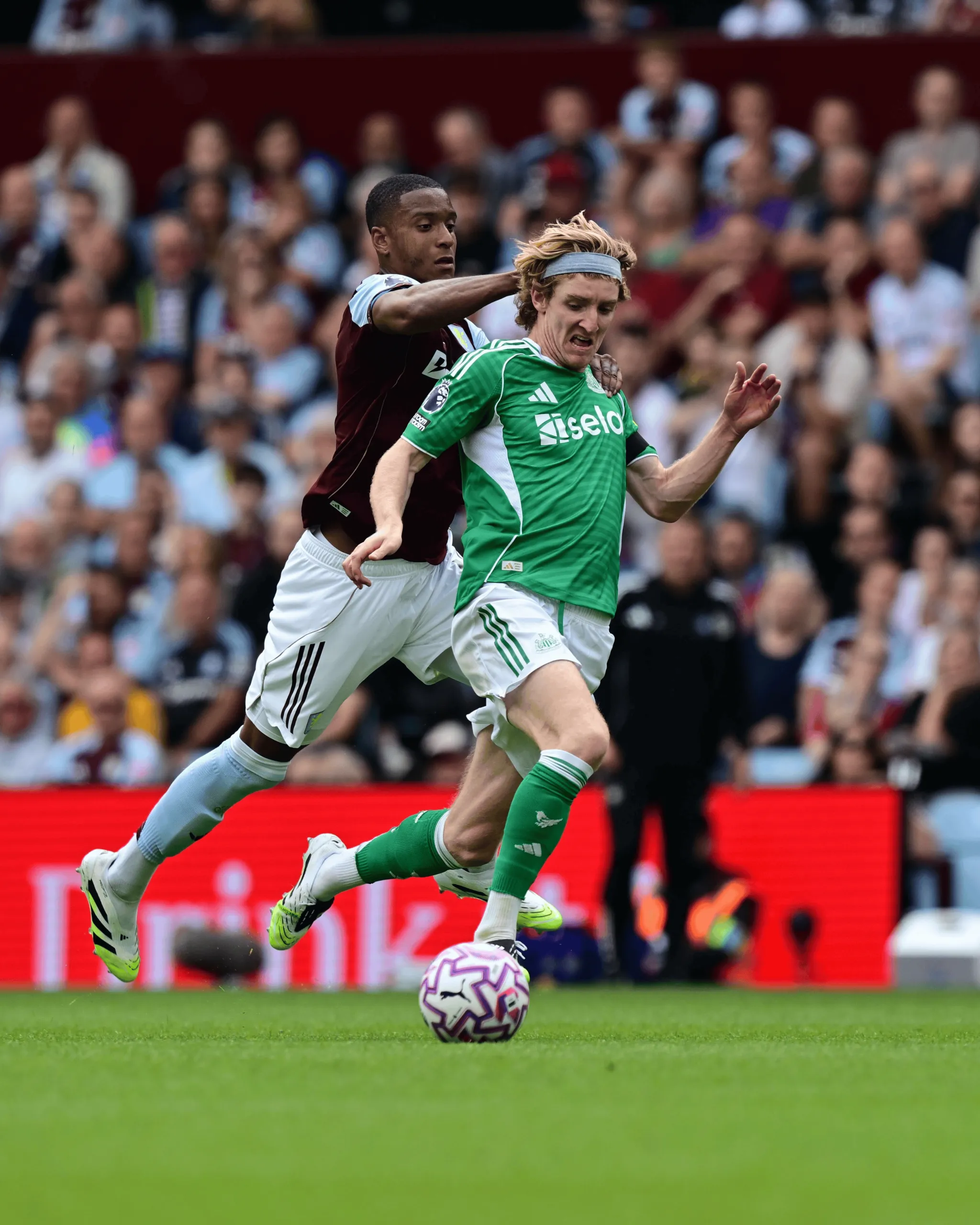 关于阿斯顿维拉发布备战花絮；今夜造点机会；英超任务艰巨；赛季目标并未改变的信息