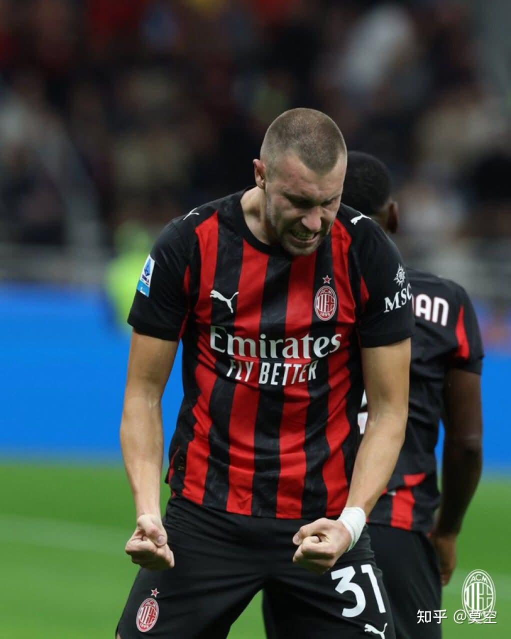 关于冲刺阶段AC米兰更衣室发声：意甲节点到来，压力陡增，赛季目标并未改变的信息江南体育APP